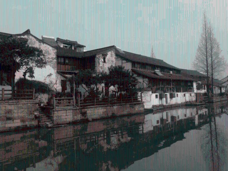 逃出田园庭院